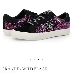 Vintage Havana Grande Wild Black and Pink Women's Sparkle Sneakers - Size 10